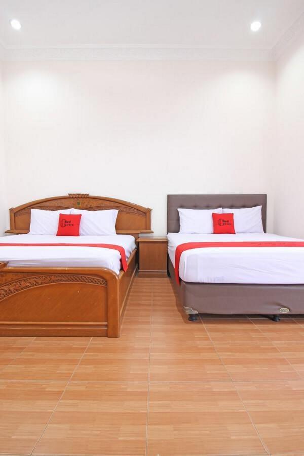 Hotel Reddoorz Near Umy Yogyakarta Ngabean Exterior foto