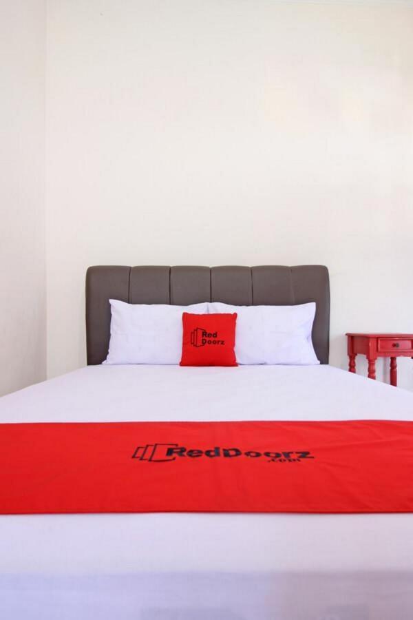 Hotel Reddoorz Near Umy Yogyakarta Ngabean Exterior foto