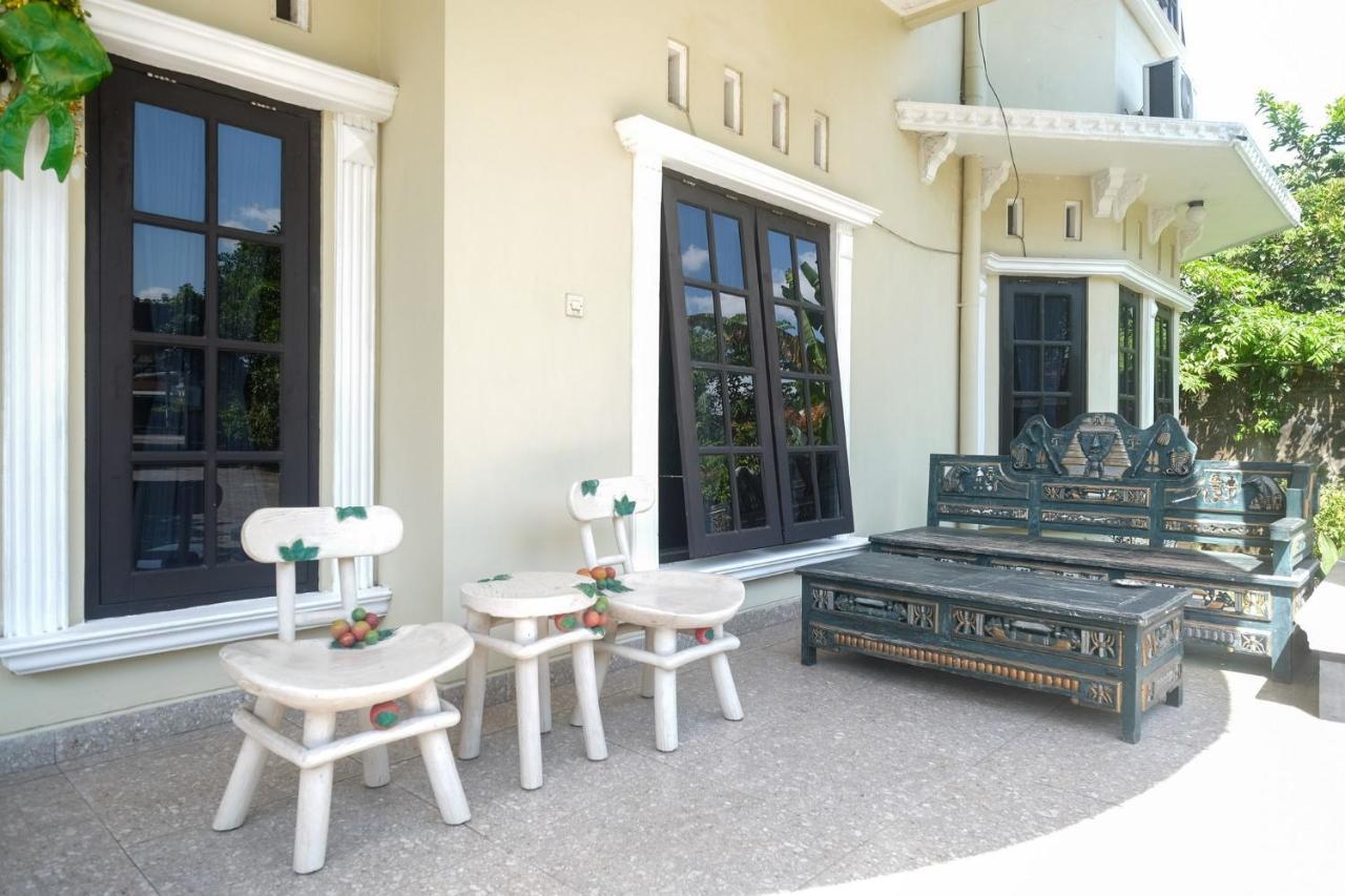 Hotel Reddoorz Near Umy Yogyakarta Ngabean Exterior foto
